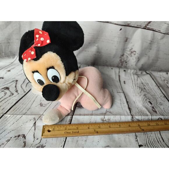 Vintage Pink Baby Minnie Mouse Crawling Plush Stuffed Animal With Bib READ - Picture 9 of 9